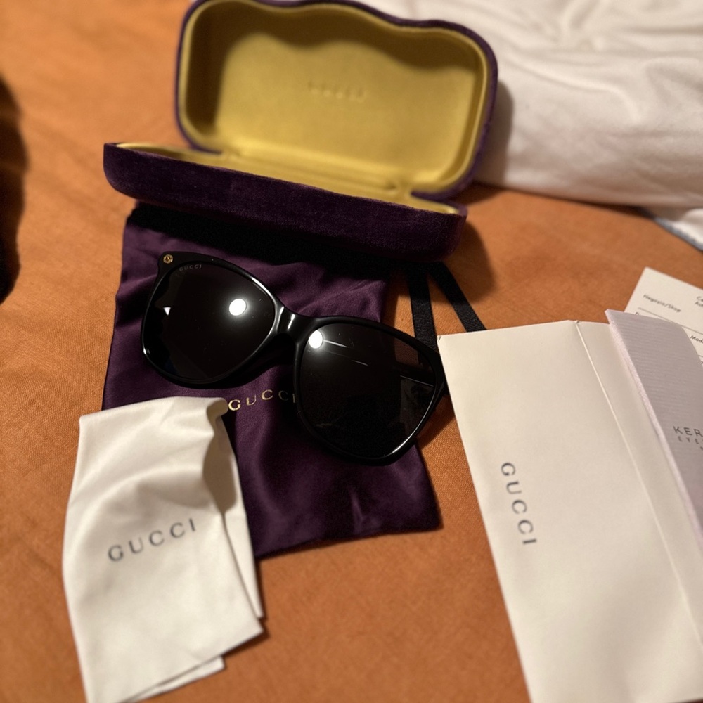 Gucci Black Bold Frame Sunglasses